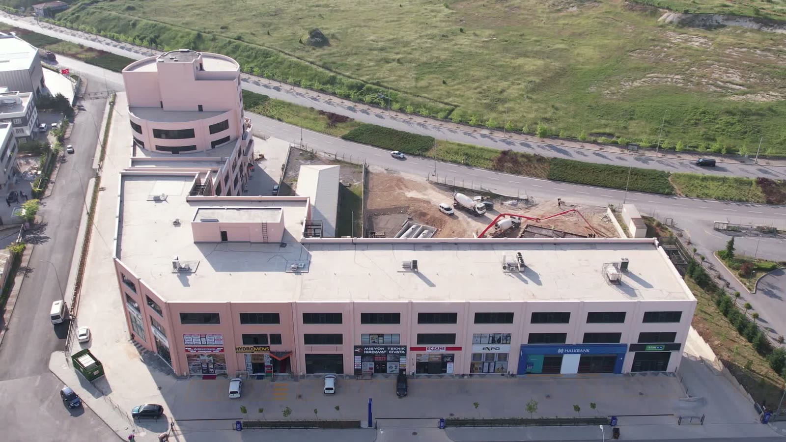 Ulusal Ticaret Merkezi’nin (UTİM) havadan genel görünümü